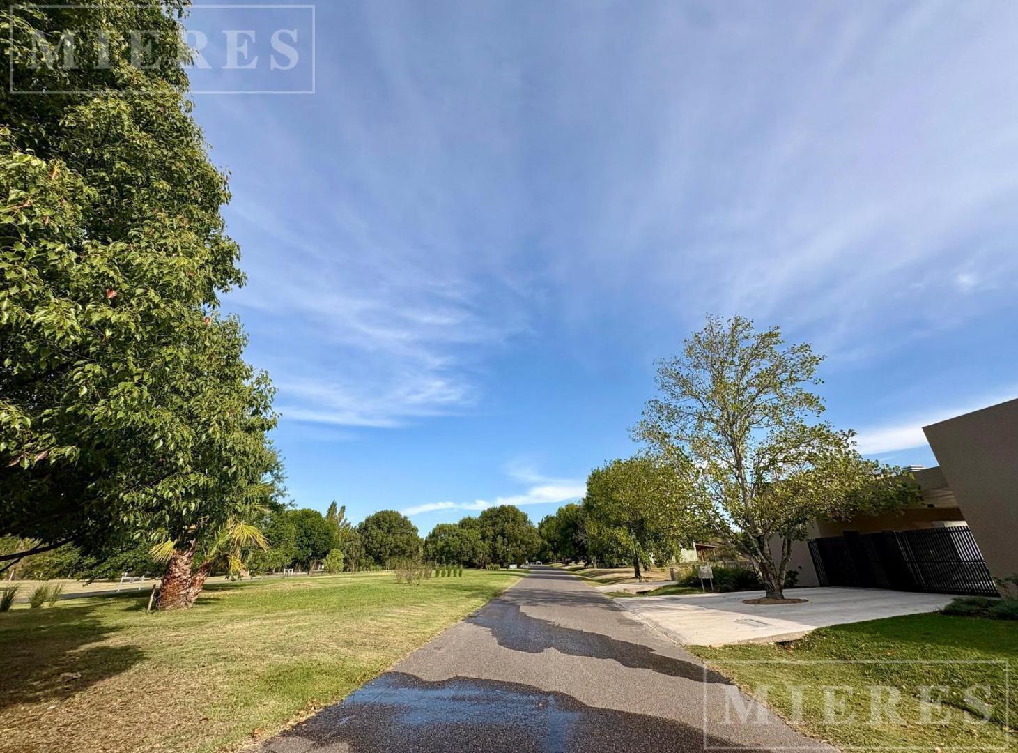 Foto de Lote de 1003m² en venta en Los Alcanfores, Pilar, imagen 4