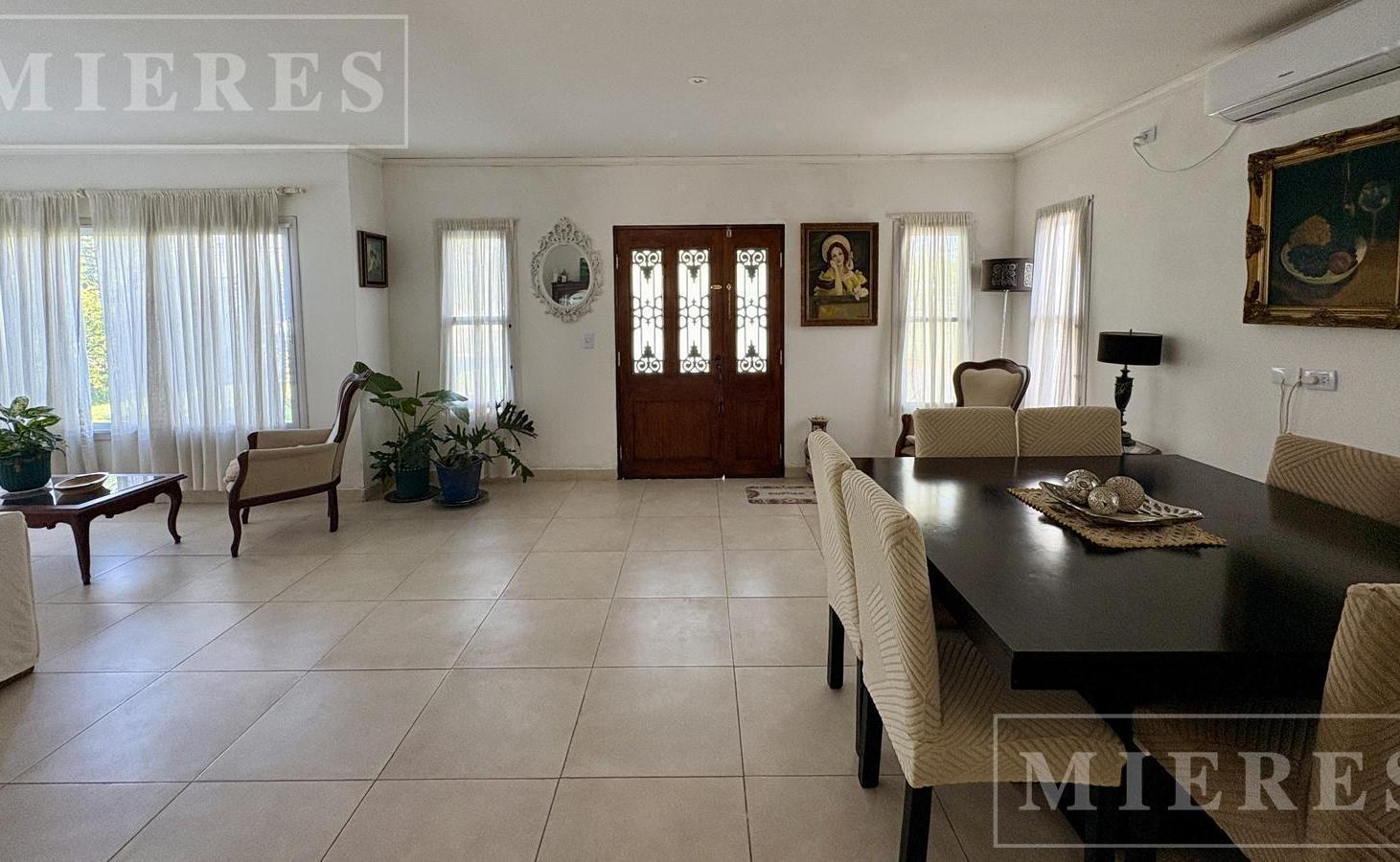 Foto de Casa en venta en San Ramiro, Pilar del Este, imagen 2
