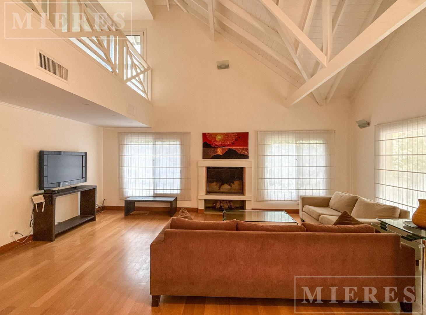Foto de Casa en venta en Highland Park, imagen 3