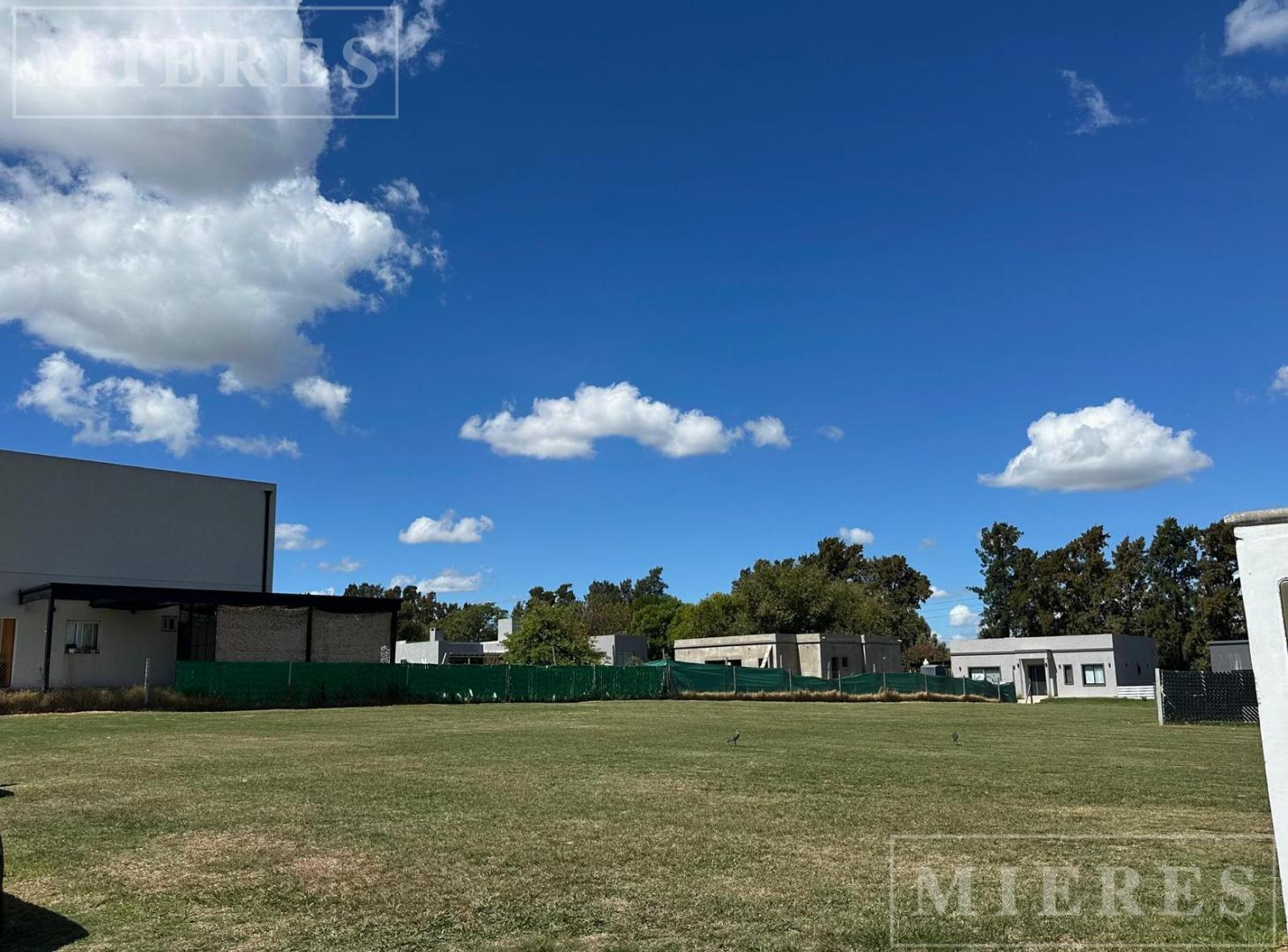 Foto de Duplex en venta en Pilar Plaza, imagen 1