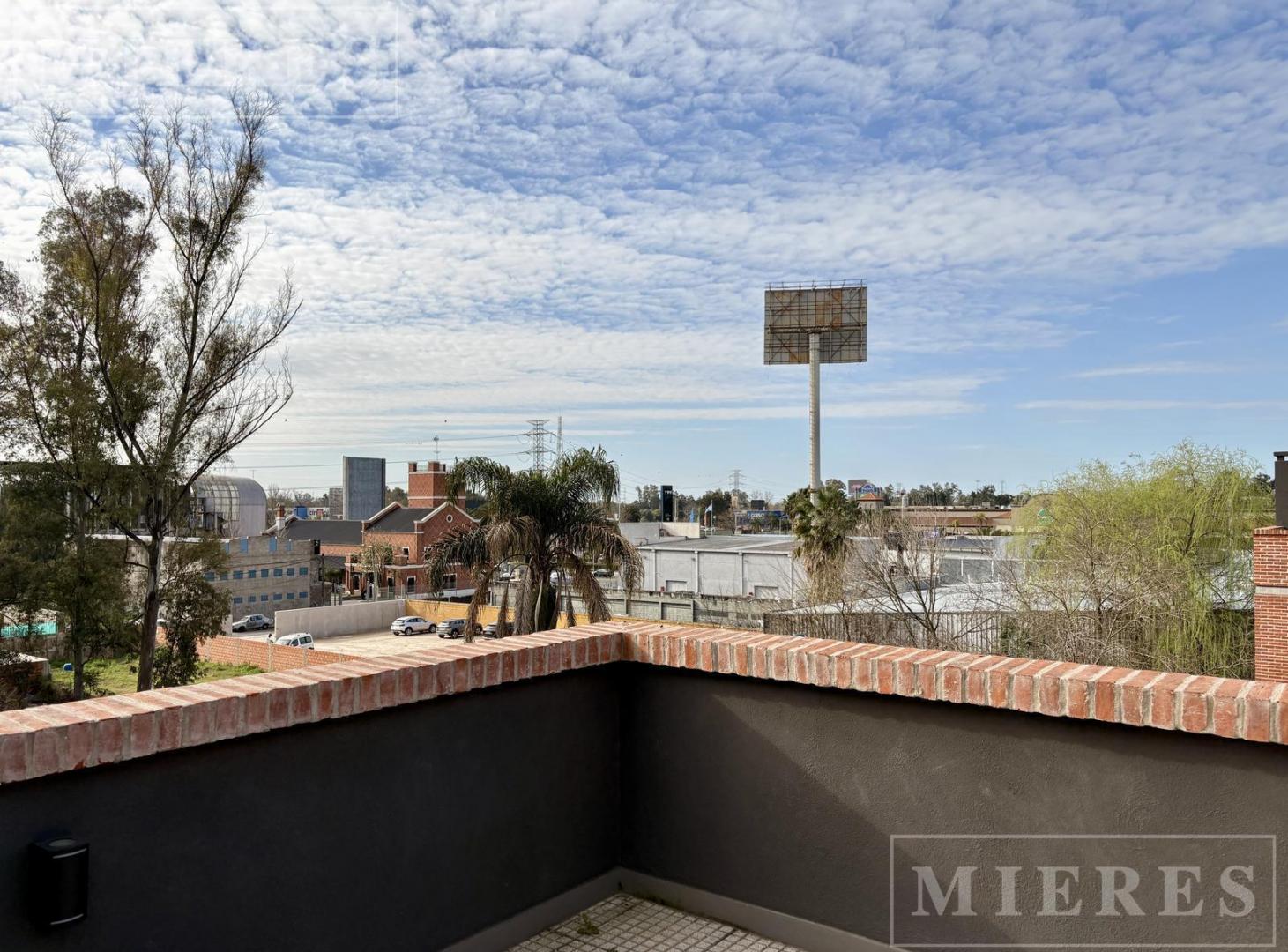 Foto de Triplex en alquiler en Brooklyn Park, Pilar, imagen 4