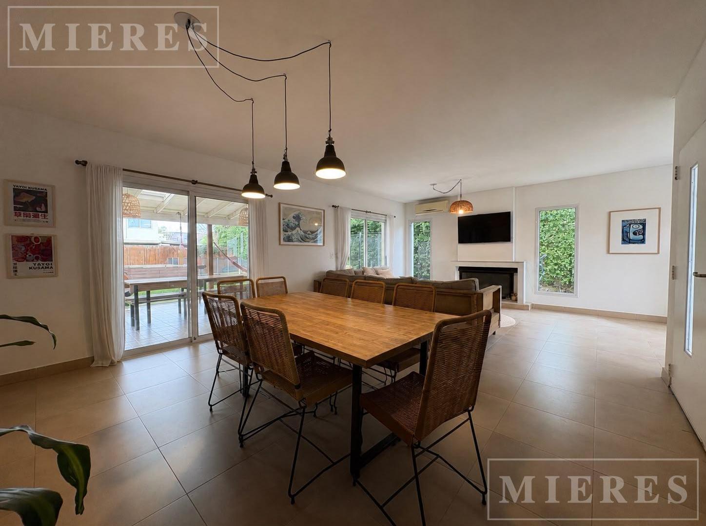 Foto de Casa en Venta en Barrio El Atardecer, imagen 3