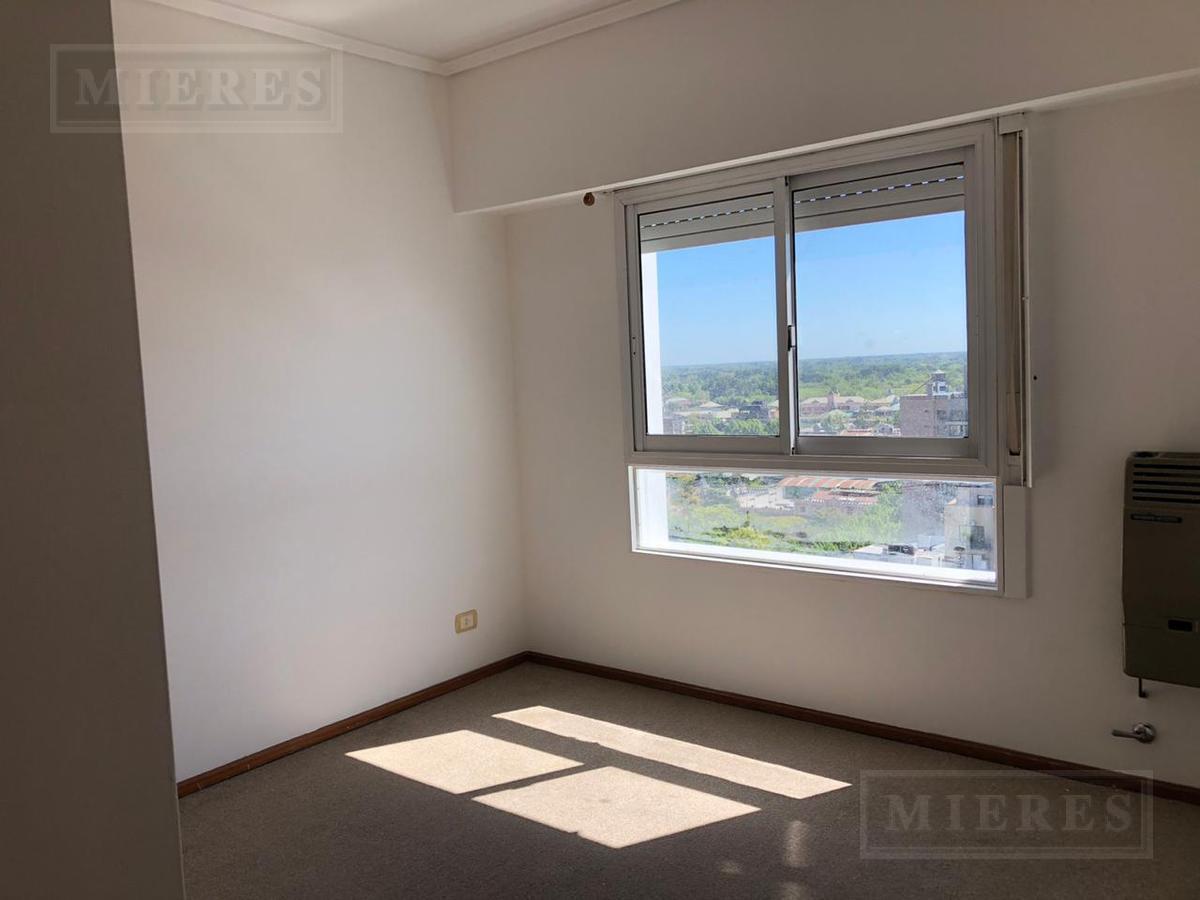 Foto de Departamento en venta - Tres ambientes en Tigre, imagen 1