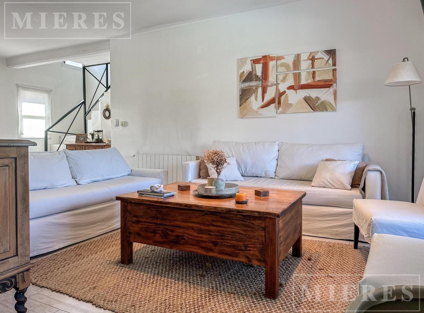 Foto de Casa totalmente reciclada, desarrollada en tres plantas, en el Barrio, imagen 3
