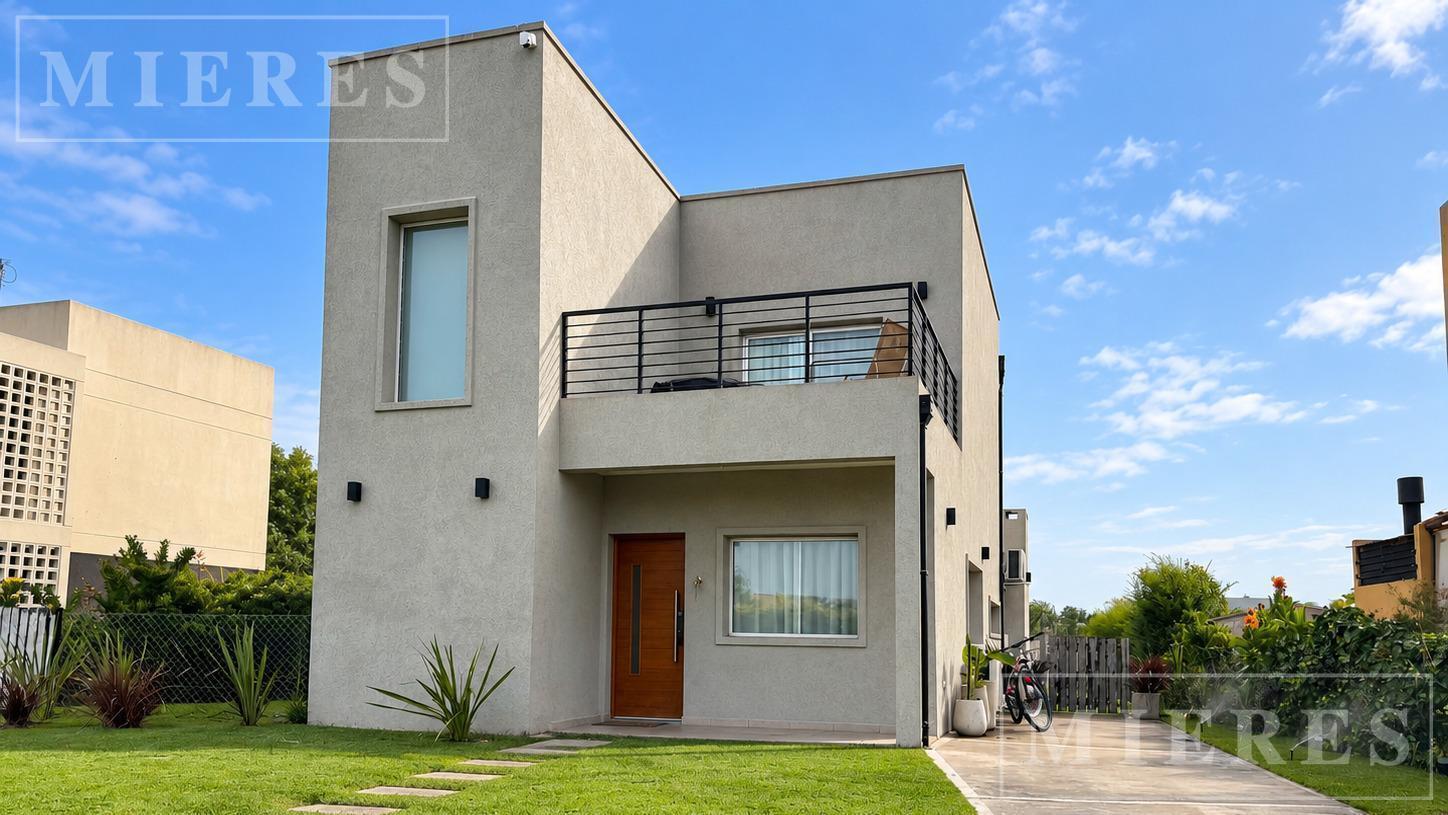 Foto de Casa en venta en Santa Elena, Pilar del Este, imagen 2
