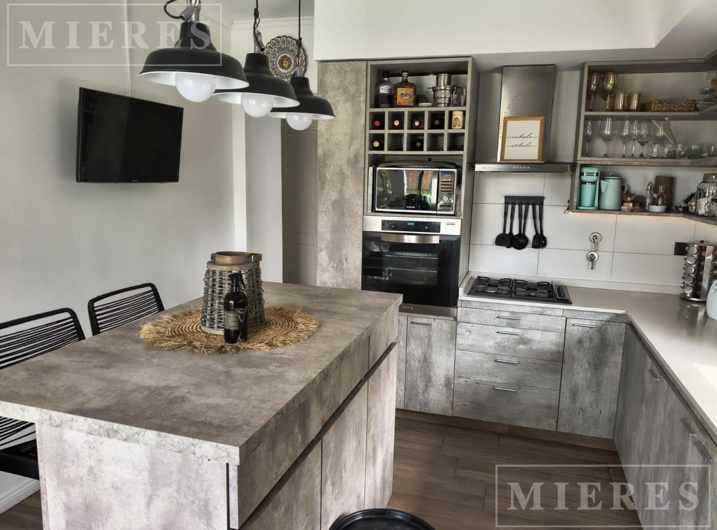 Foto de Casa en venta barrio Molino Sur Haras santa Maria, Loma Verde, imagen 3