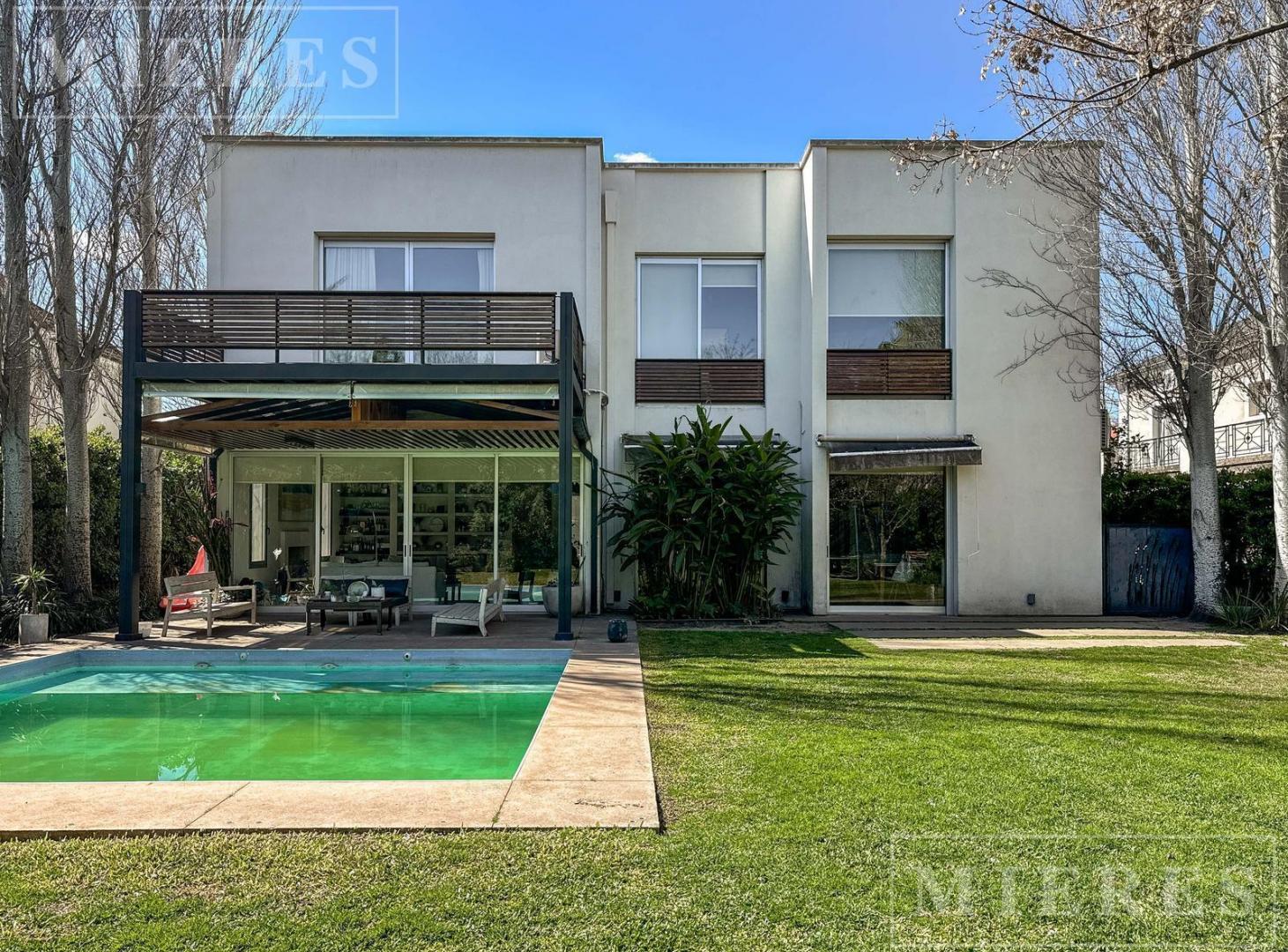 Foto de Excelente casa en venta en el Barrio Cerrado Las Victorias., imagen 1