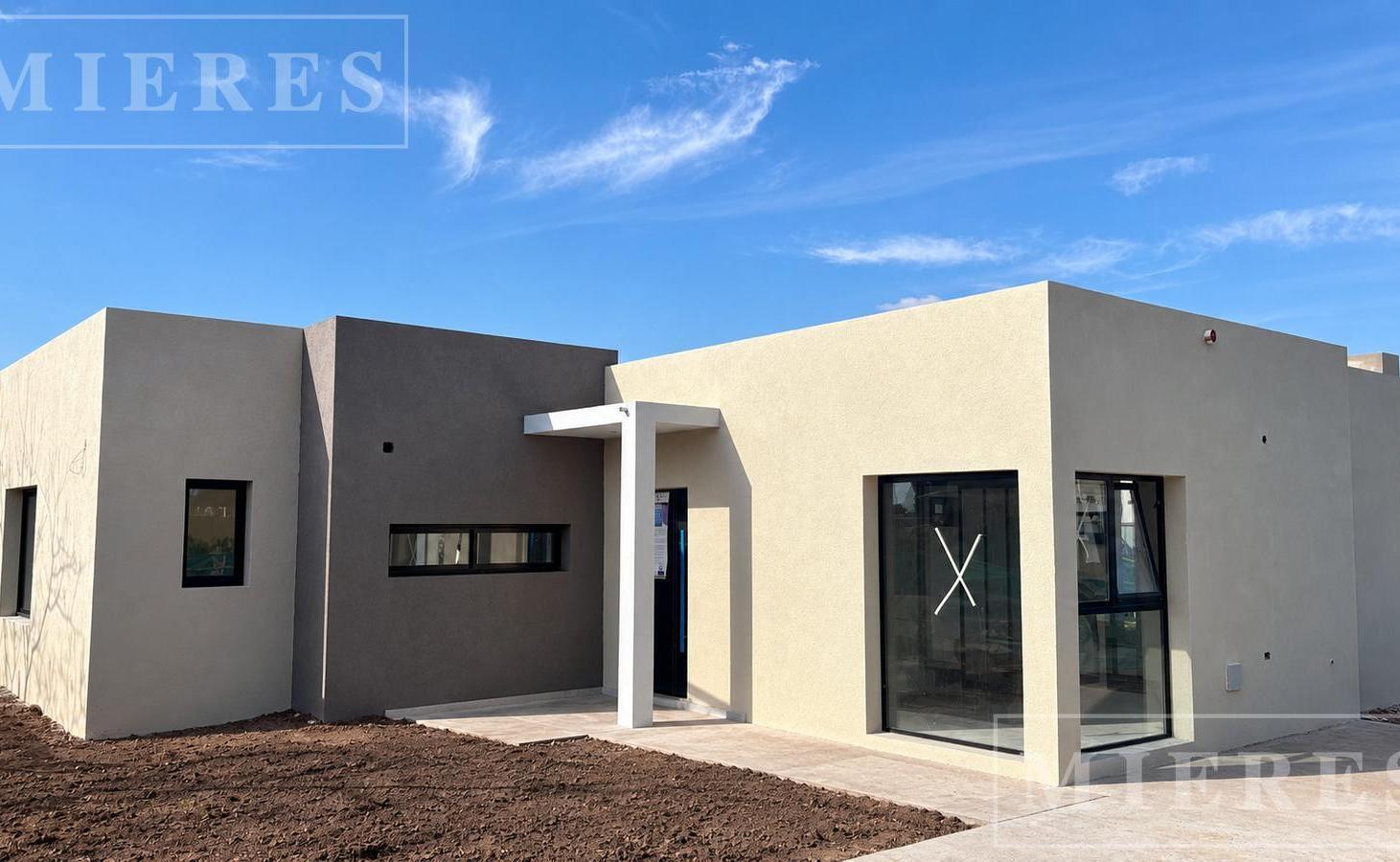 Foto de Casa en venta en Santa Emilia, Pilar del Este, imagen 3
