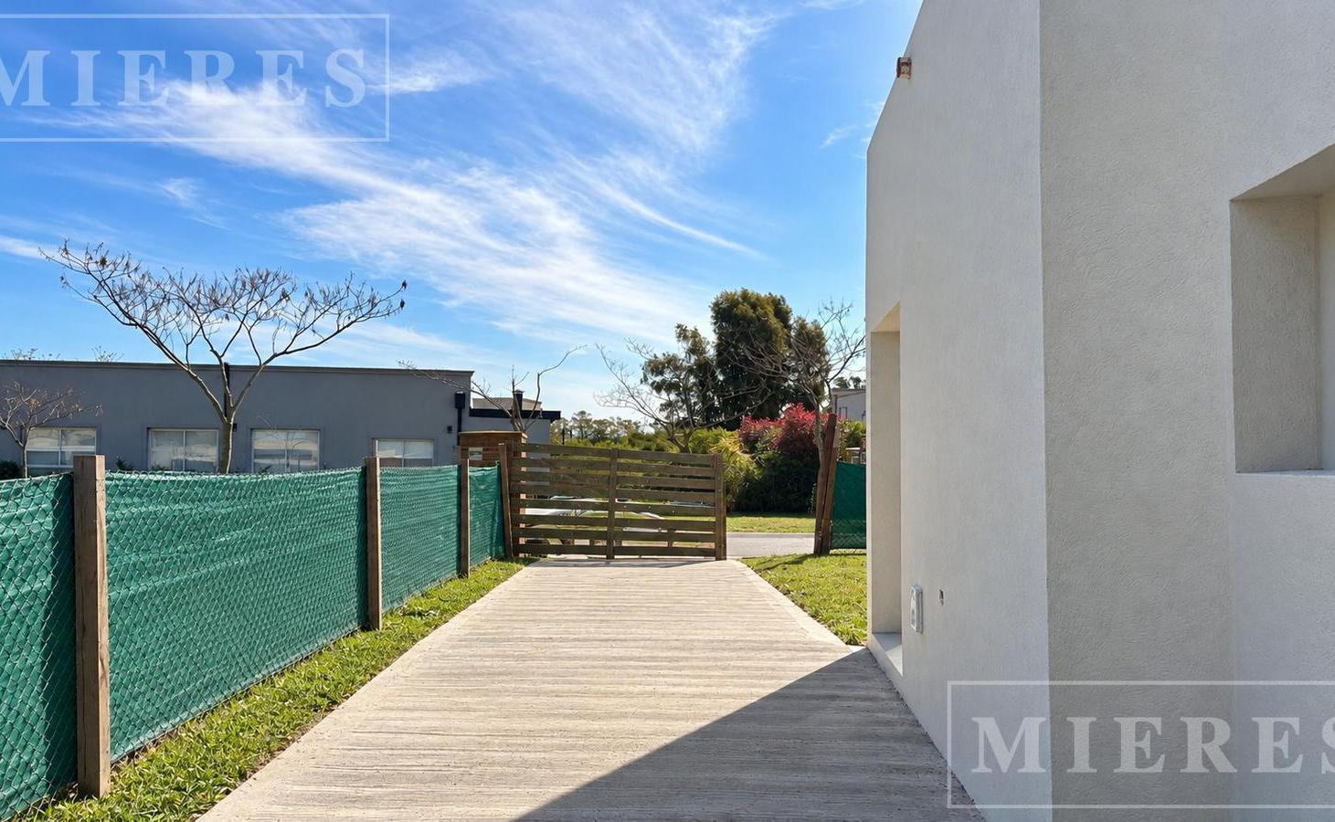 Foto de Casa en venta en Santa Emilia, Pilar del Este, imagen 5