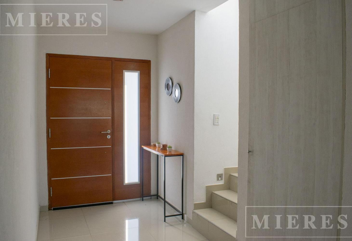 Foto de Casa en venta sobre lote interno barrio Molino Norte en Haras Santa, imagen 1
