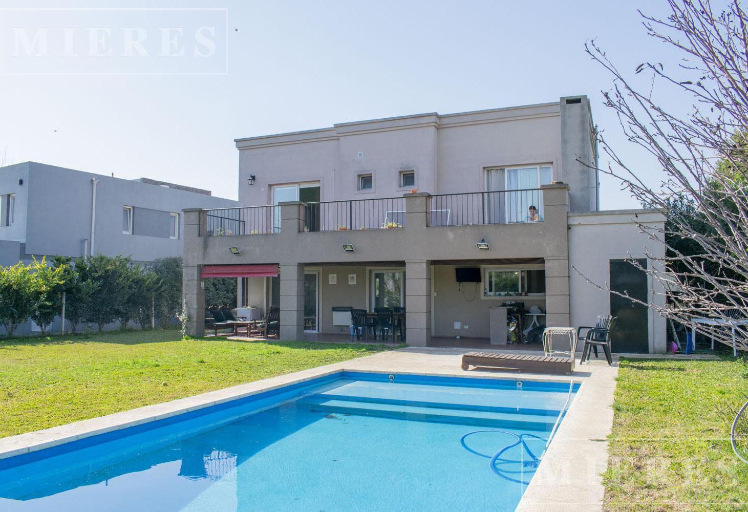 Foto de Casa en venta sobre lote interno en barrio Atardecer Haras Santa Maria, imagen 1