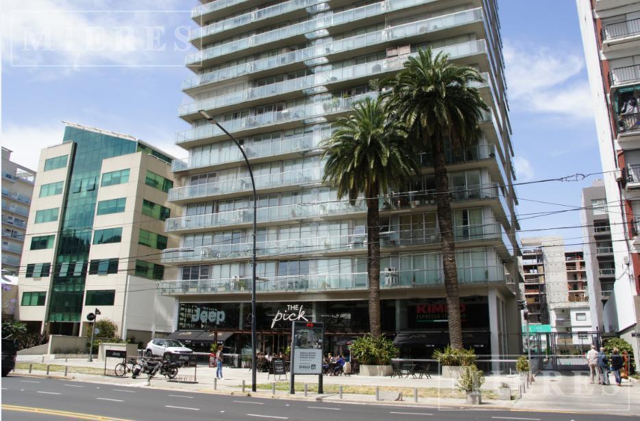 Foto de Cochera cubierta en venta en Olivos, imagen 5