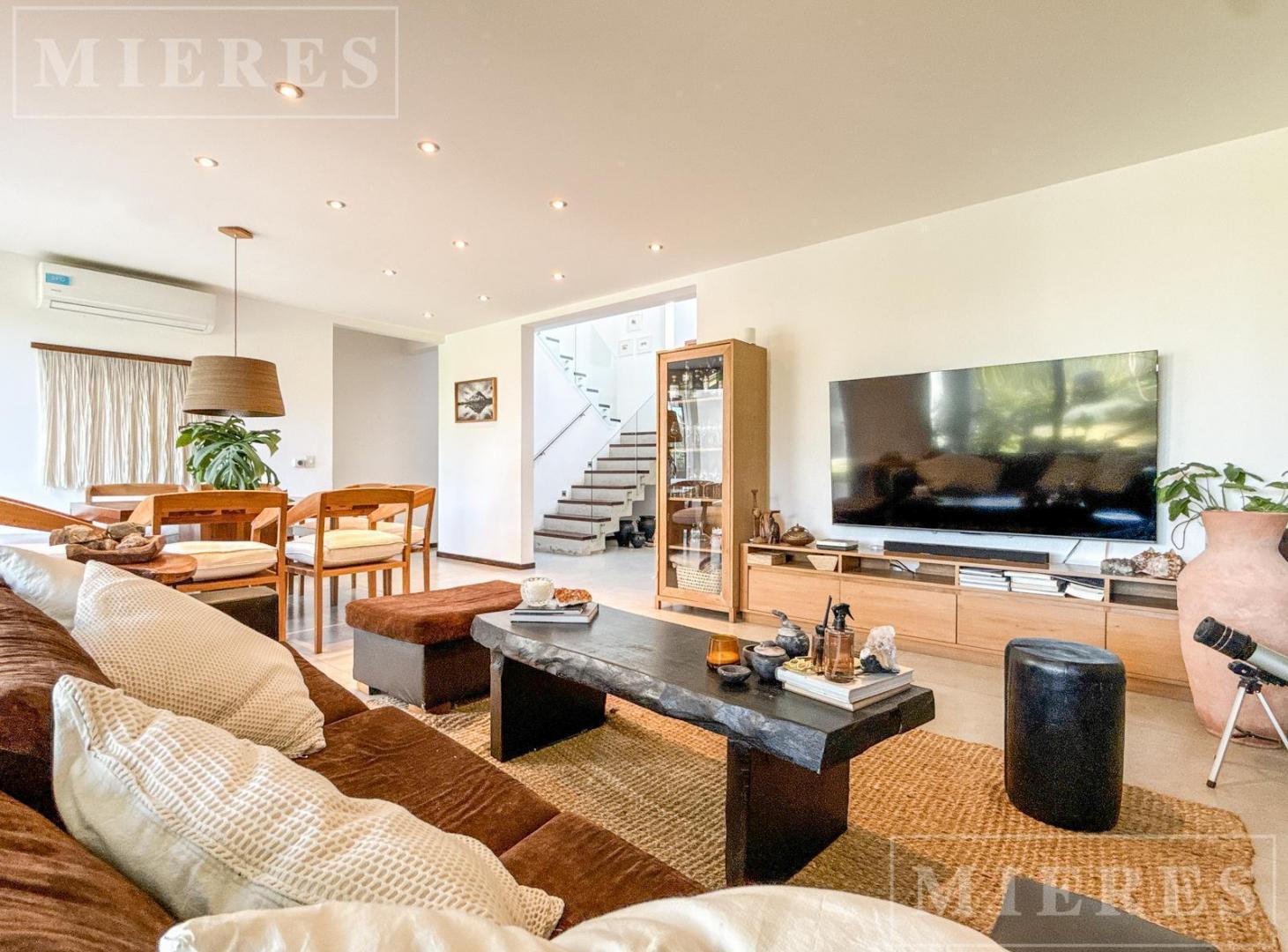 Foto de Casa en venta en Santa Maria de los Olivos, imagen 2