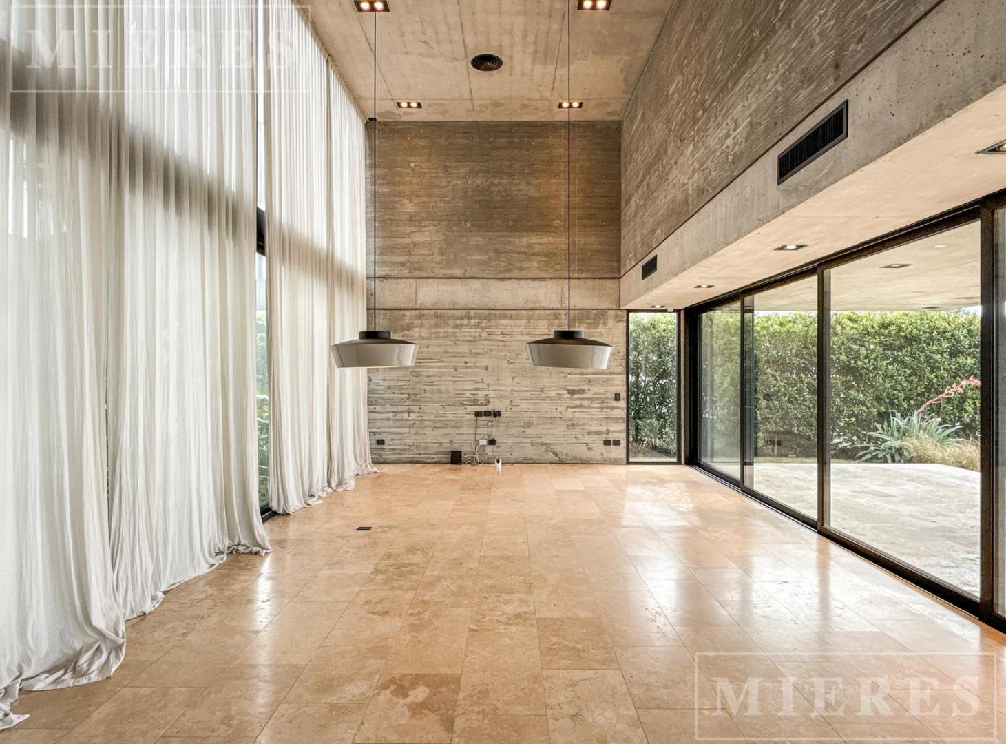 Foto de Casa en venta en barrio Muelles sobre lote a la Laguna Puertos, Escobar, imagen 4