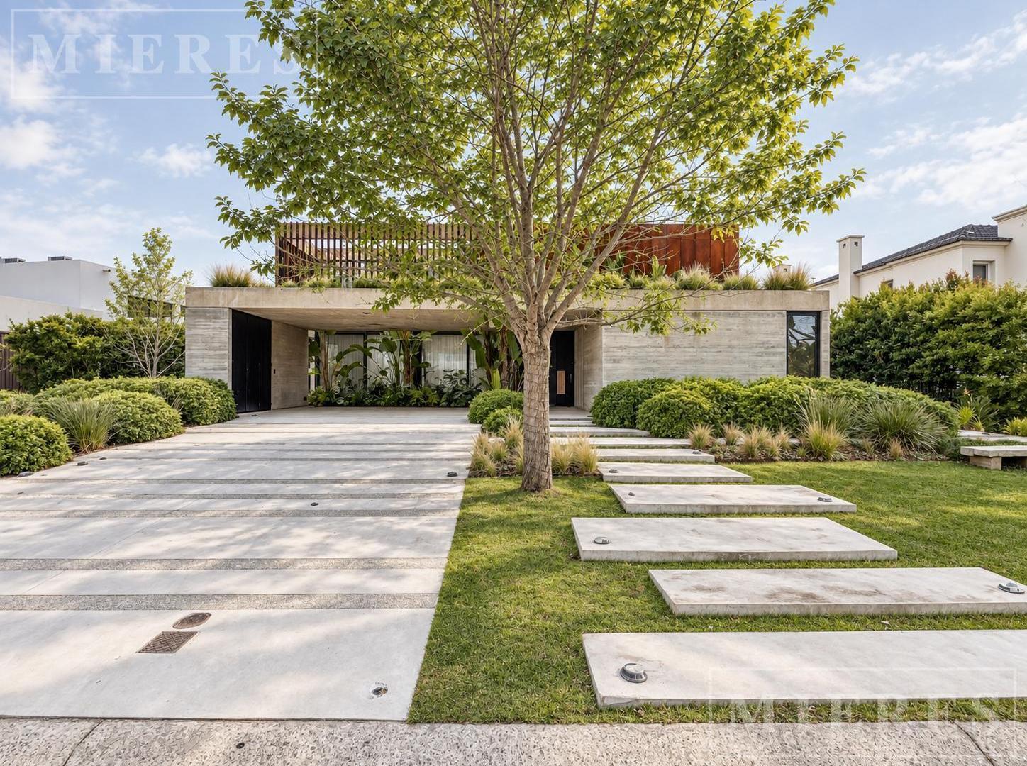 Foto de Casa en venta en barrio Muelles sobre lote a la Laguna Puertos, Escobar, imagen 1
