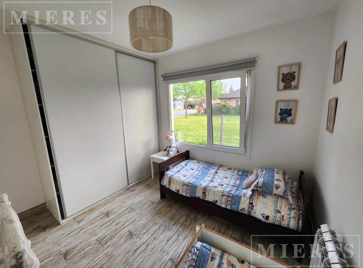 Foto de casa en venta sobre lote inetrno en area 2 san Matias Escobar, imagen 4