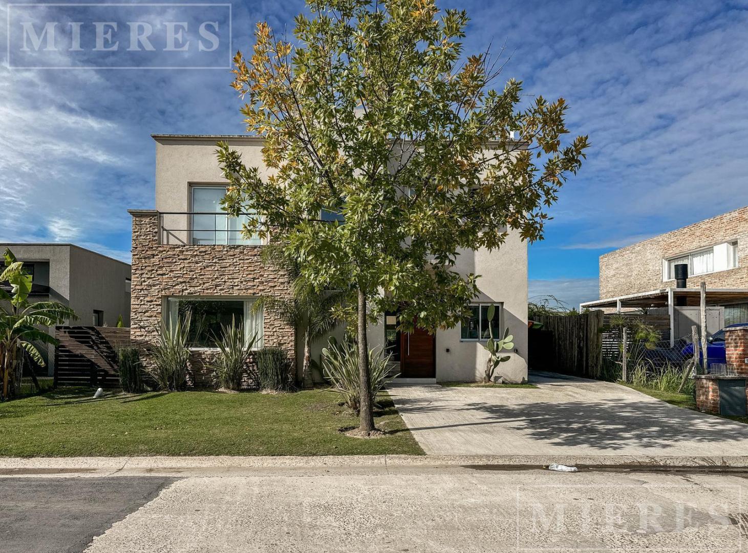 Foto de Casa en venta en Vila Marina I, Villanueva, imagen 3