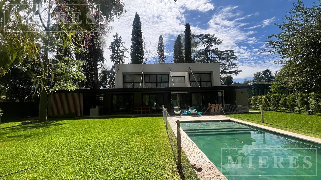 Foto de Casa en Venta en excluisvo Barrio La Arboleda, Benavidez Tigre, imagen 2