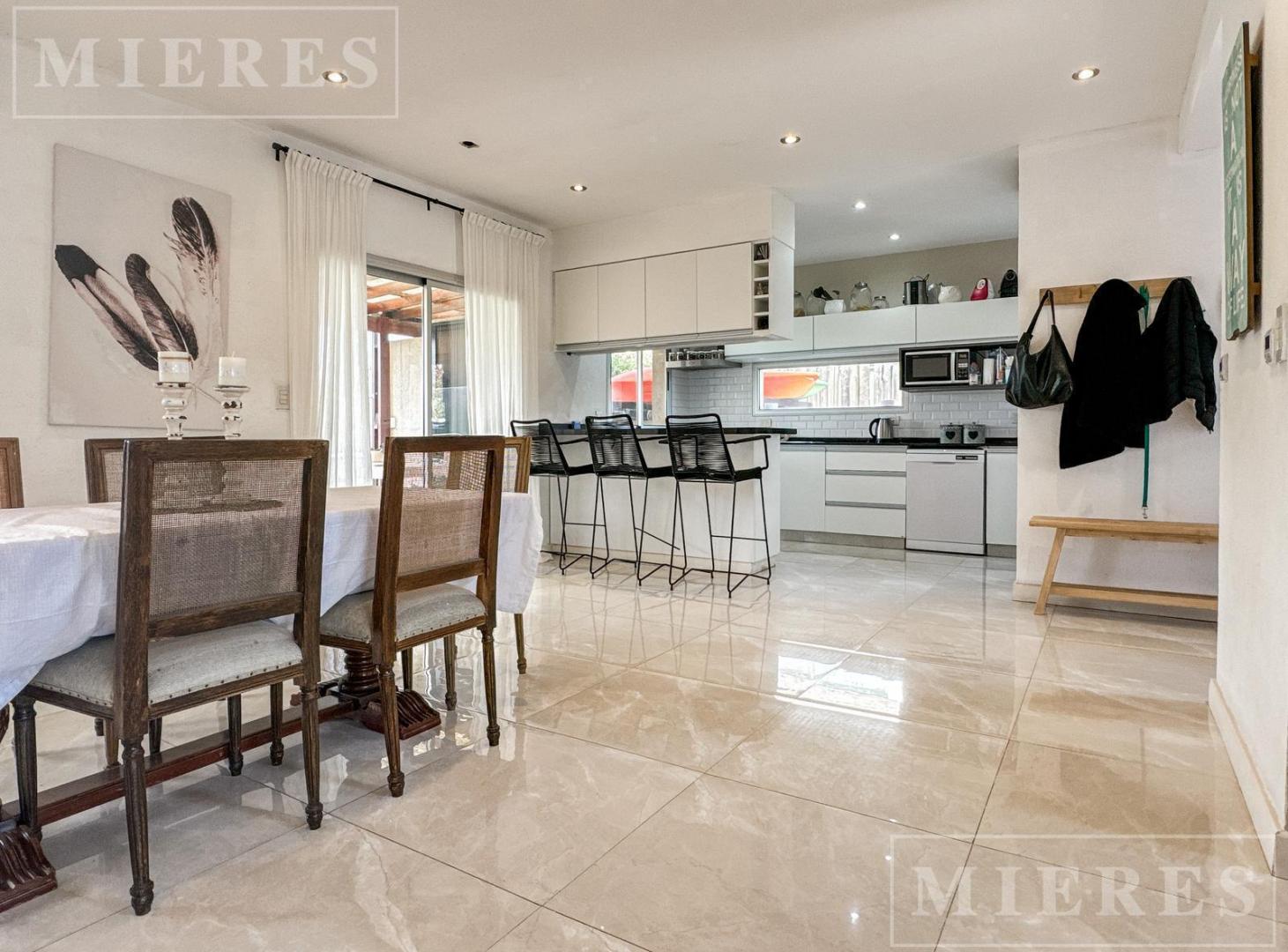 Foto de Casa en venta en Vila Marina I, Villanueva, imagen 3