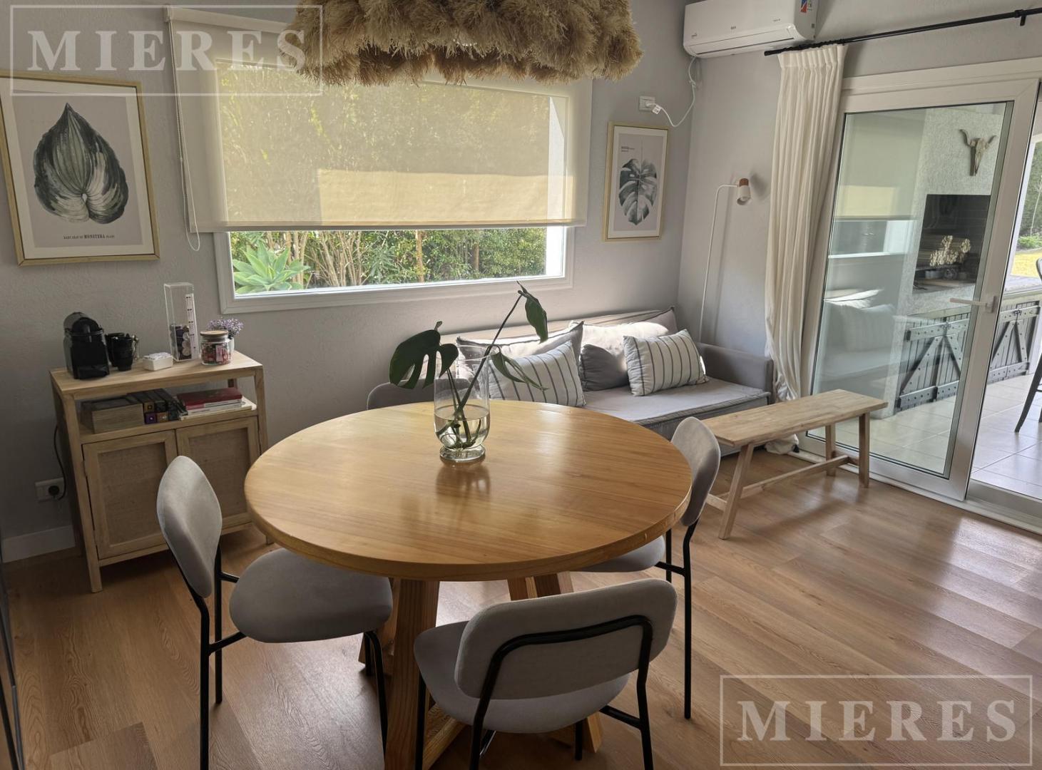 Foto de Casa en venta con gran lote en Santa Catalina, Villa Nueva, imagen 5