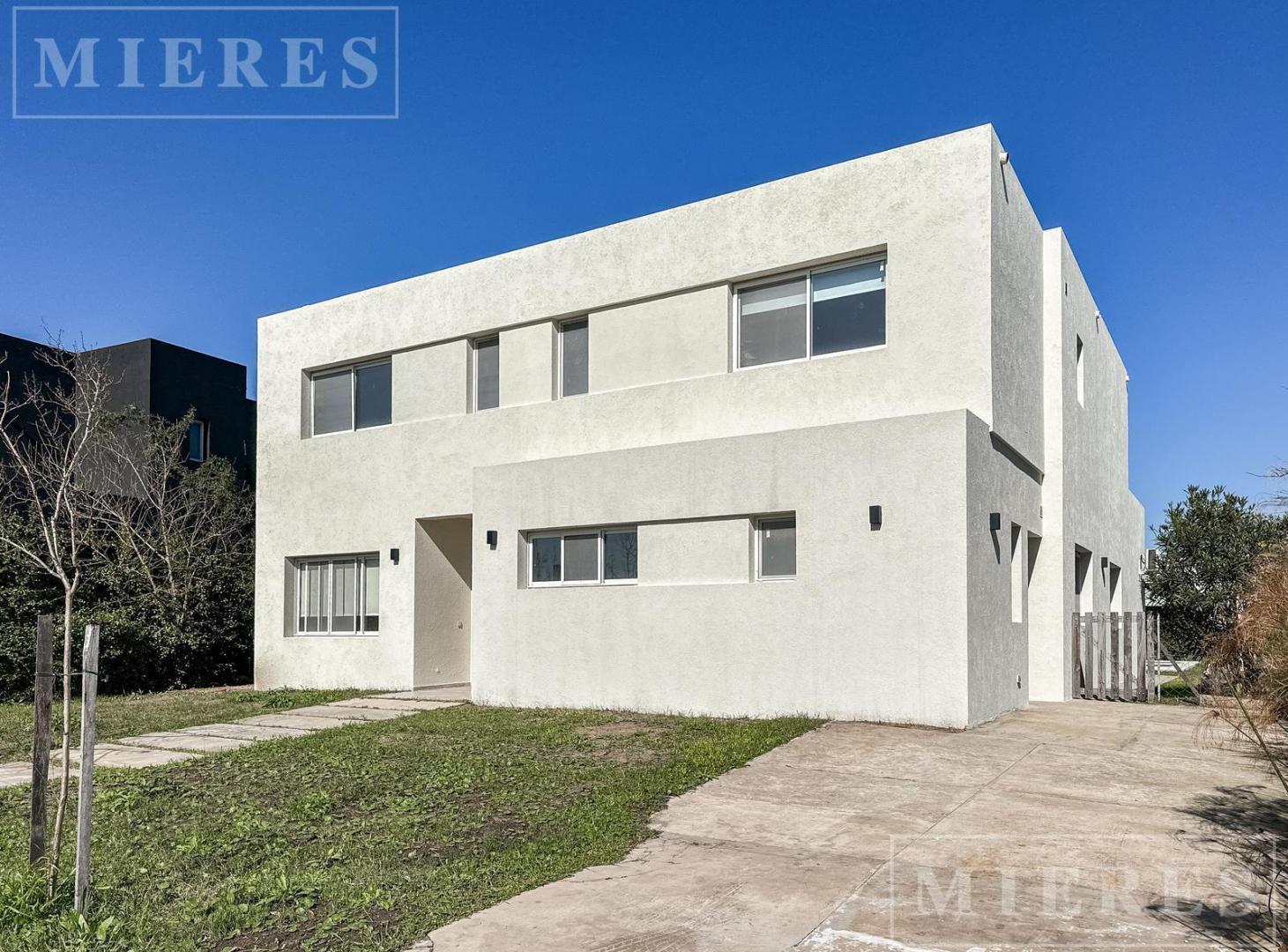 Foto de Casa a estrenar en venta, San Rafael Villanueva, imagen 2