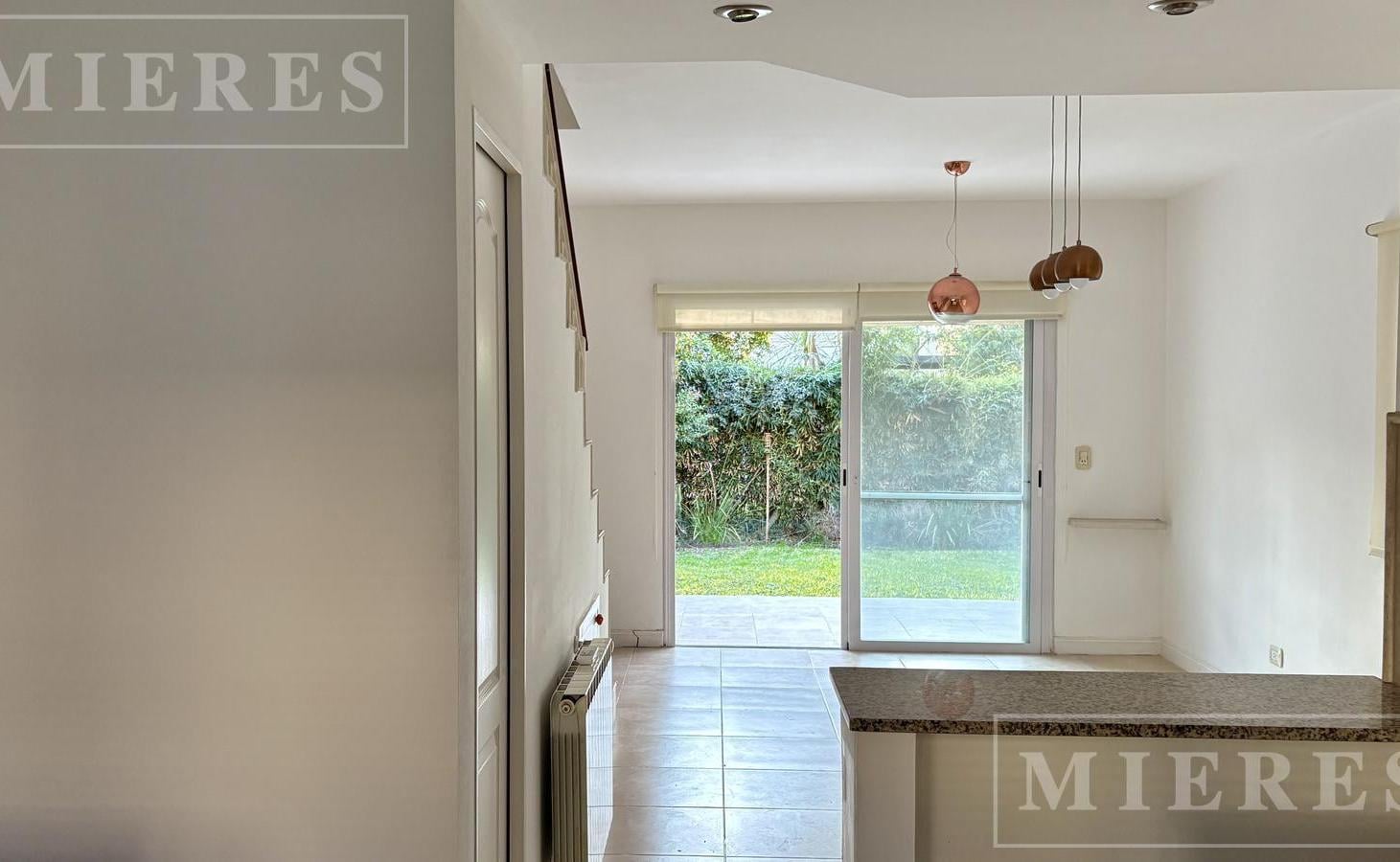 Foto de Duplex en alquiler anual en Palmas del Sol, imagen 2