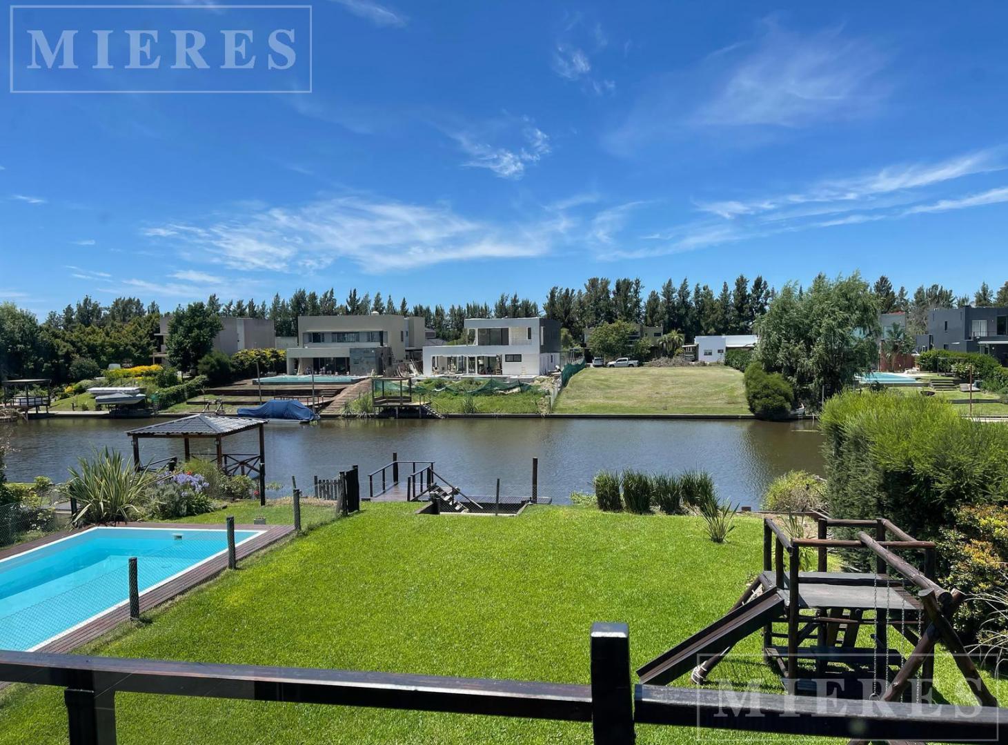 Foto de Casa en alquiler anual sobre lote al rio en el Barrio San Marco, Villa, imagen 1
