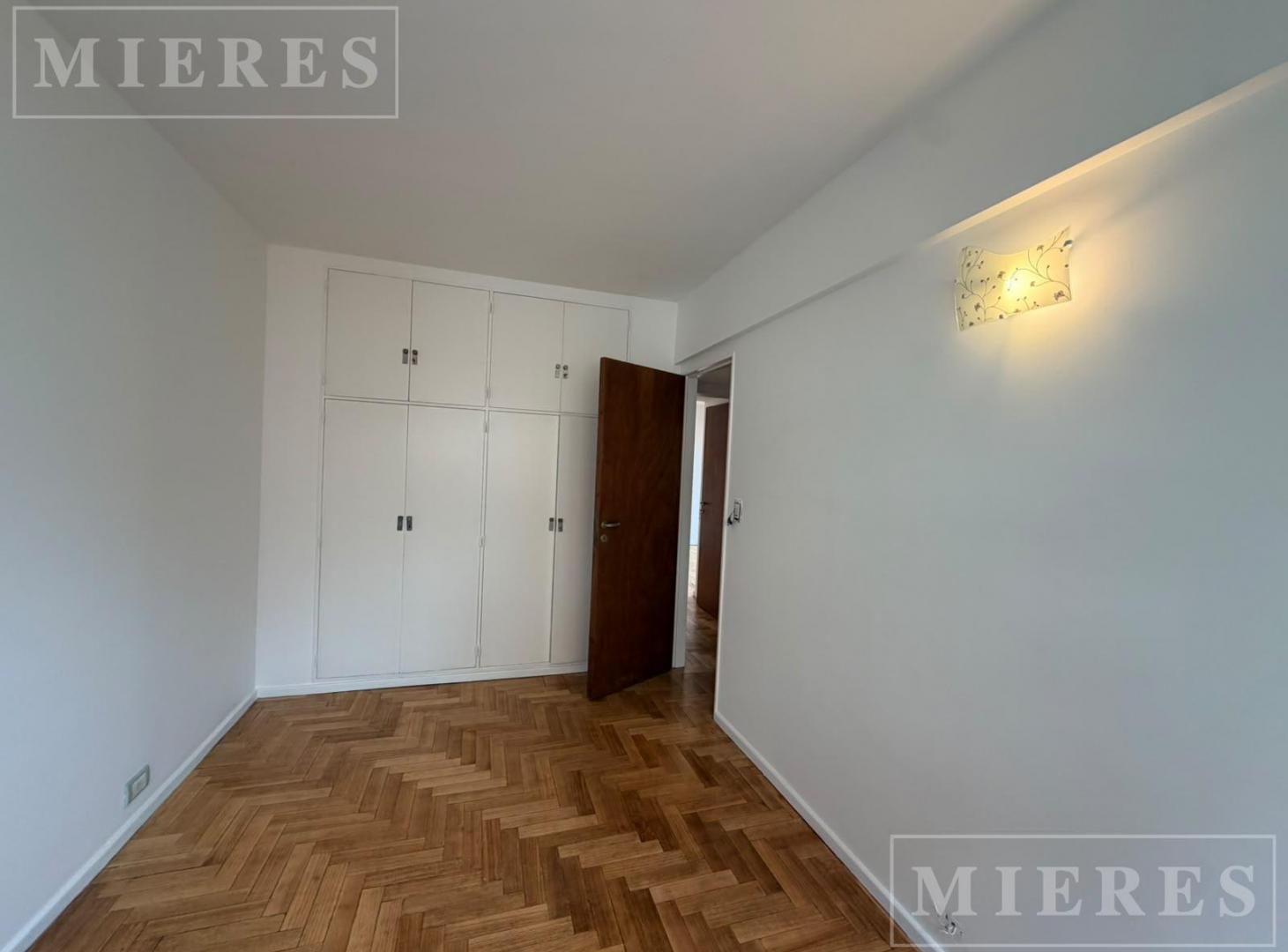 Foto de Departamento de 3 ambientes en Acassuso, en impecable estado en, imagen 5