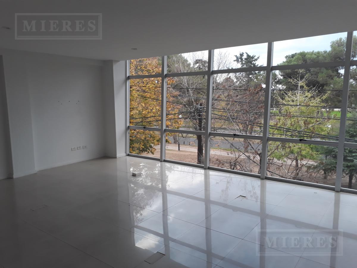 Foto de Oficinas de 155 m2 en alquiler, Sobre Avda.Dardo Rocha en San Isidro, imagen 2