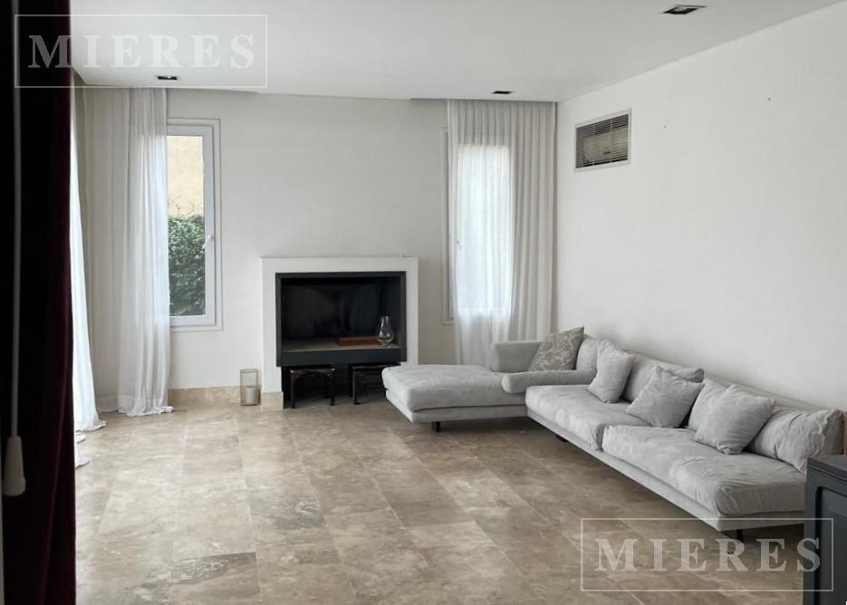 Foto de Lindisima casa en venta refaccionada y ampliada en Tortugas CC., imagen 1