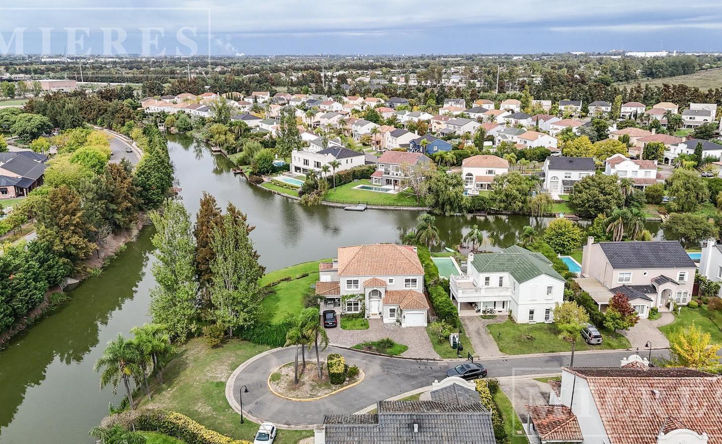 Foto de Lote en venta en Casuarinas, Nordelta, imagen 1