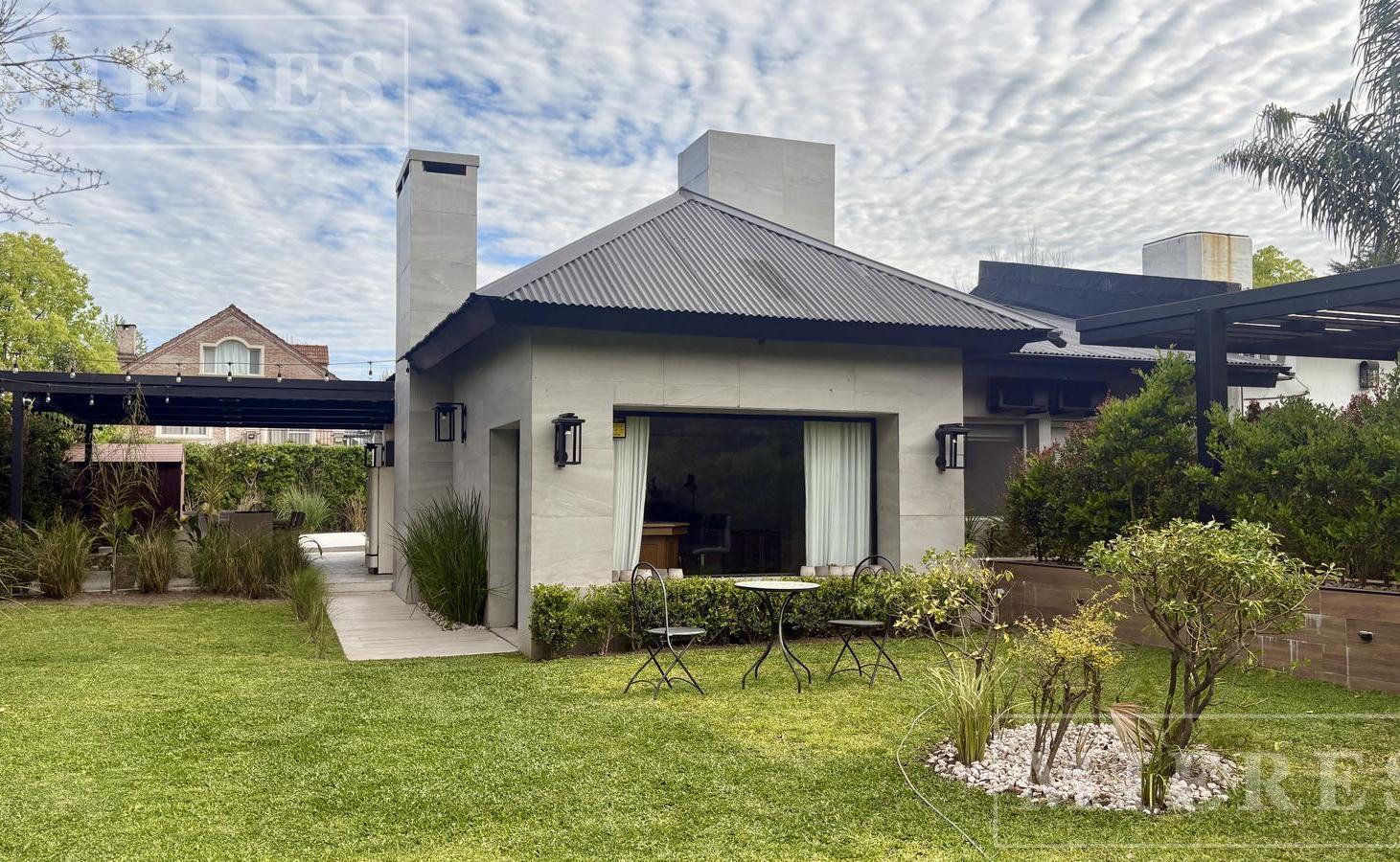 Foto de Casa en venta en Los Lagartos Country Club, imagen 1