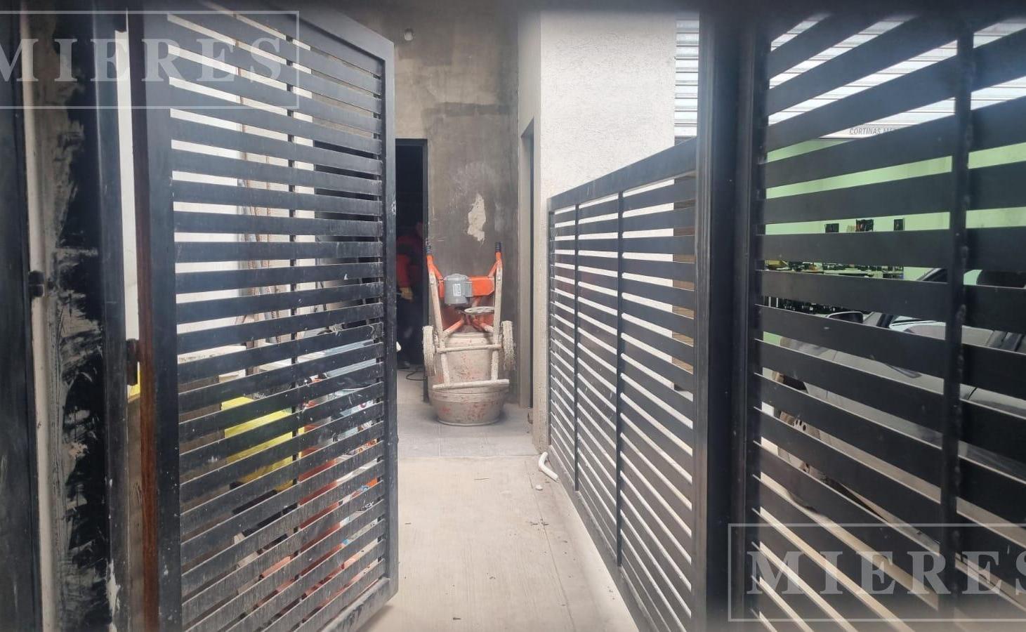Foto de Local/ deposito de 225 m2 en Troncos del talar, imagen 3