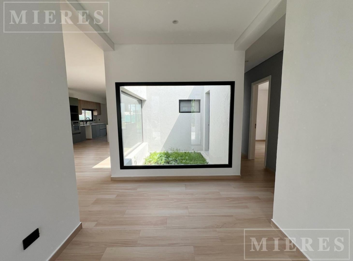Foto de Casa de una planta en venta en Santa Ana, Villa Nueva, imagen 5