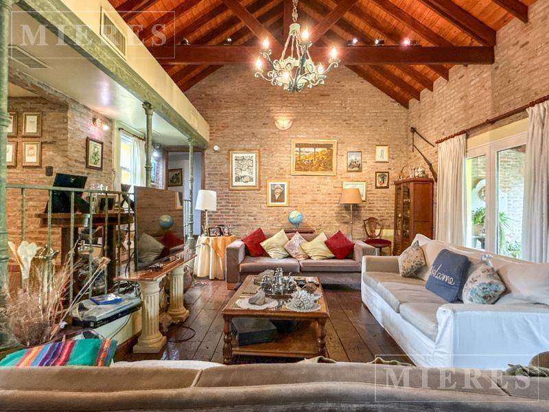 Foto de Casa / Lote de 6950 m2 ideal inversores en venta en Benavidez, imagen 3