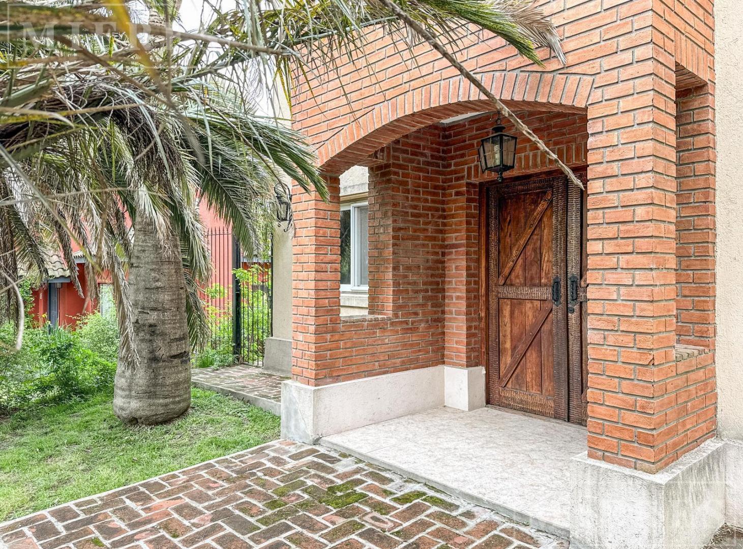 Foto de OPORTUNIDAD - Casa en venta 2 lotes en Los Tacos, imagen 3