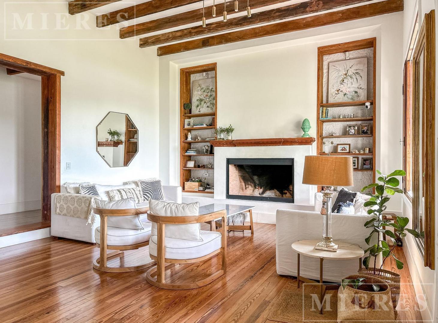 Foto de Espectacular casa en Venta en Barrio La Laguna, imagen 4