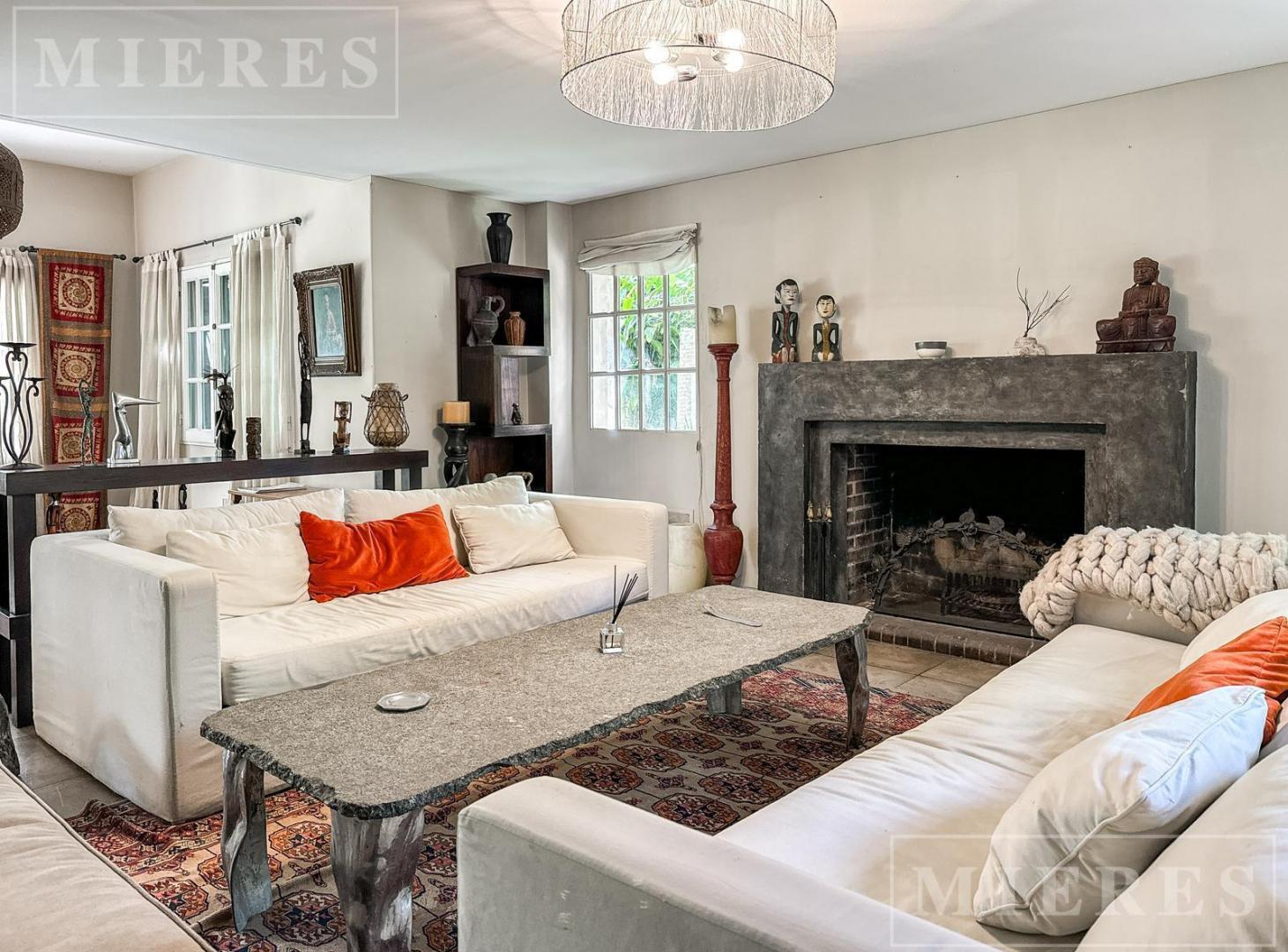Foto de Muy linda casa de diseño en venta ubicada en Las Lomas de San Isidro., imagen 5