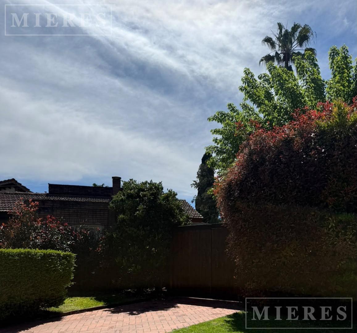 Foto de Casa en venta en barrio Club Privado Loma Verde, Loma Verde, imagen 2