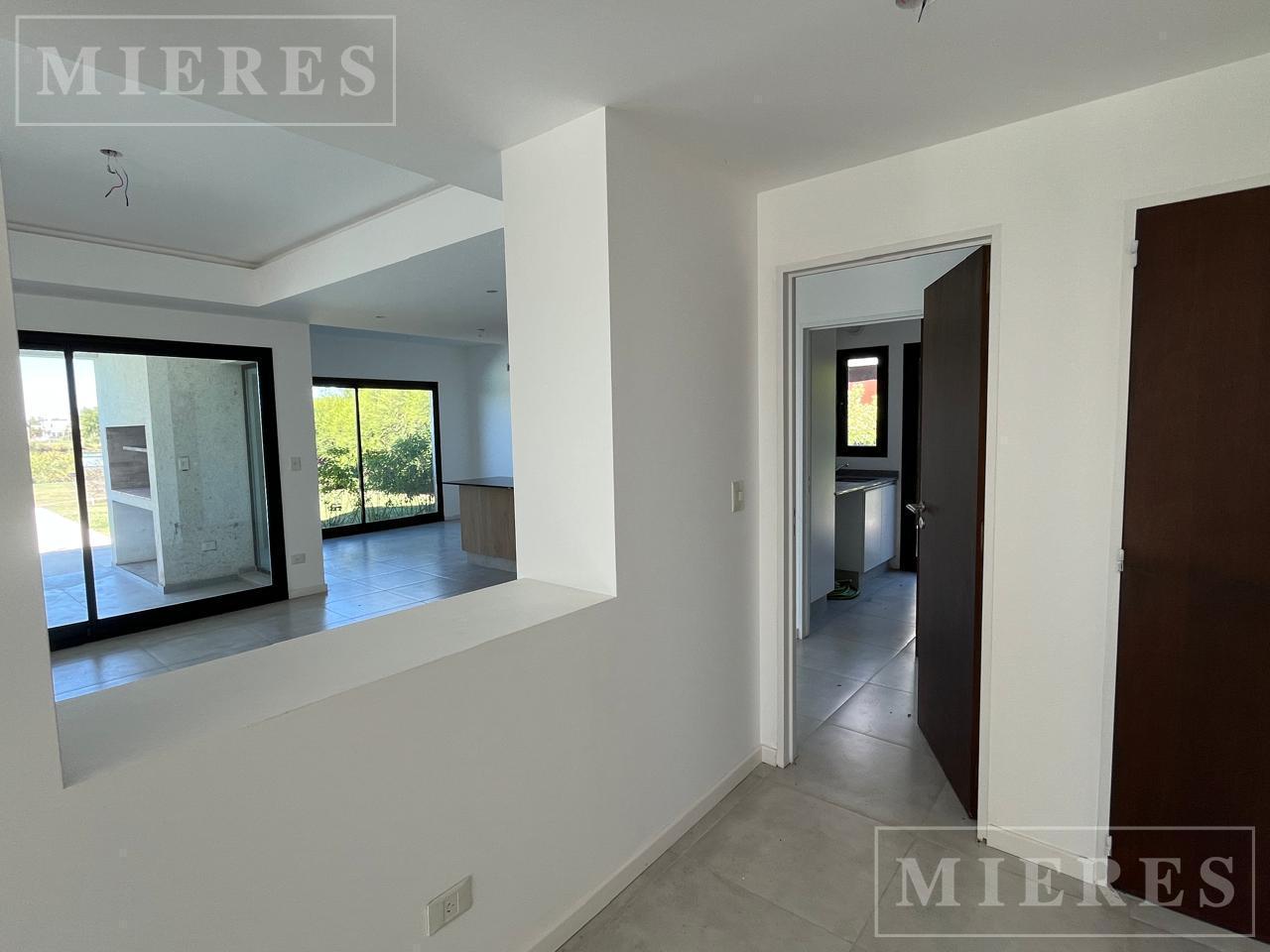 Foto de Casa en venta sobre lote interno Barrio Golf El Cantón, Escobar, imagen 5