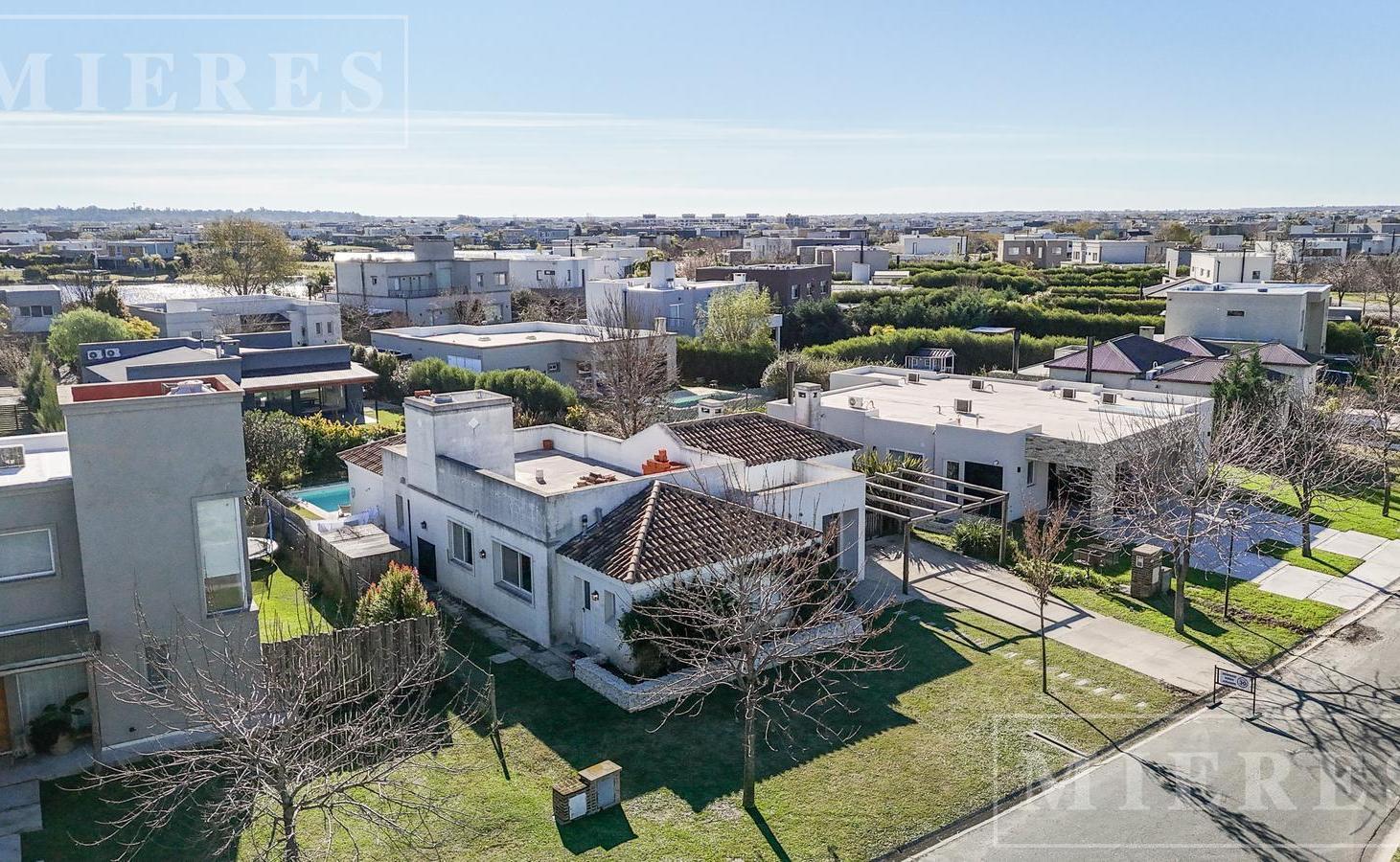 Foto de Casa en venta sobre lote interno en Barrio Puerto El Cantón, Escobar, imagen 2