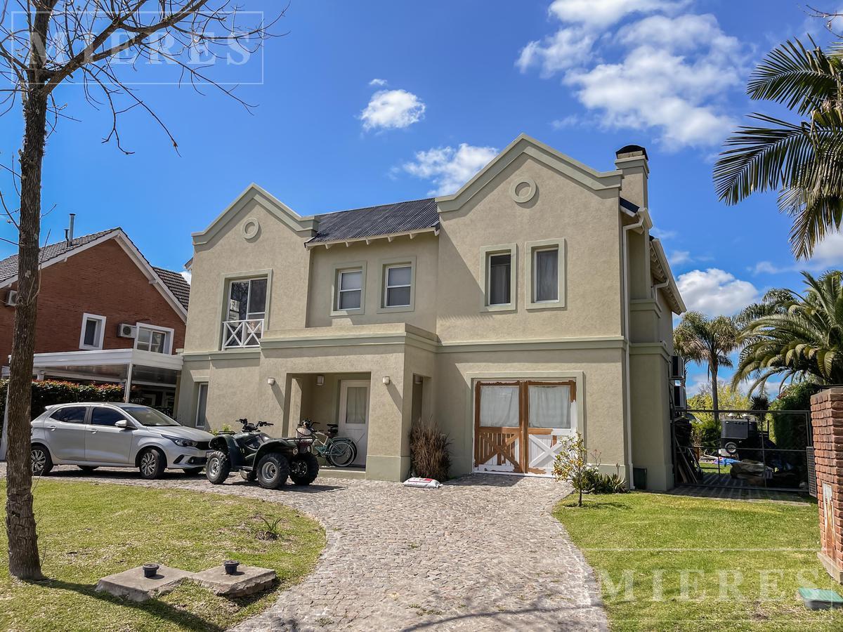 Foto de Casa en venta sobre lote interno en Barrio Septiembre Escobar, imagen 3