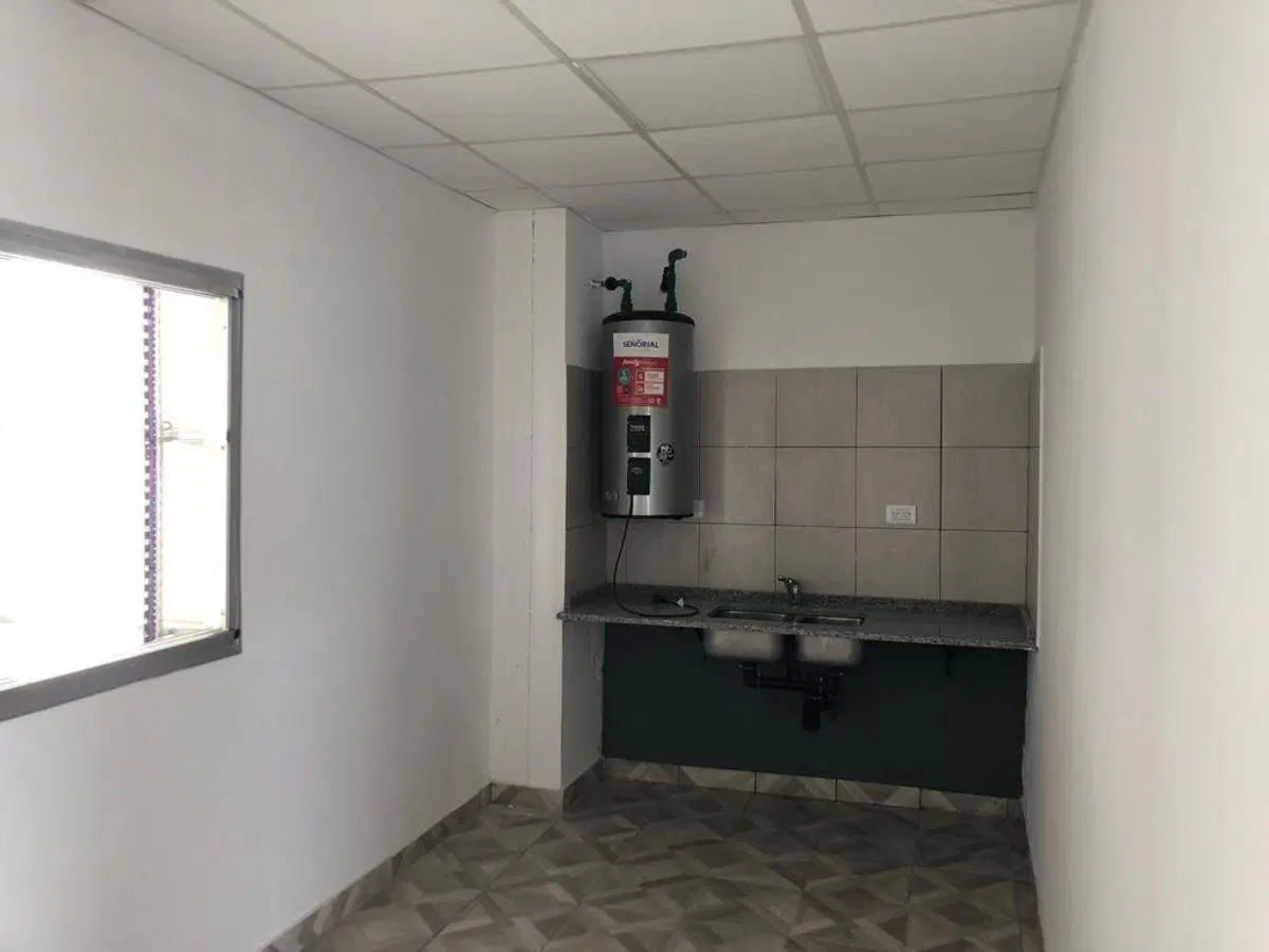 Depósito Galpón  en Alquiler en Carlos Spegazzini, Ezeiza, G.B.A. Zona Sur 8