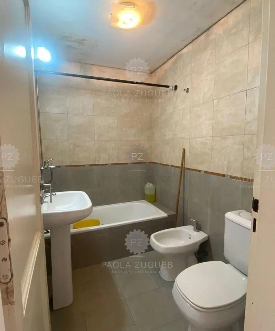 Departamento 2 amb en alquiler en Piñeiro 4