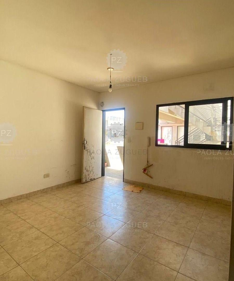 Foto de Departamento 2 amb en alquiler en Piñeiro, imagen 2