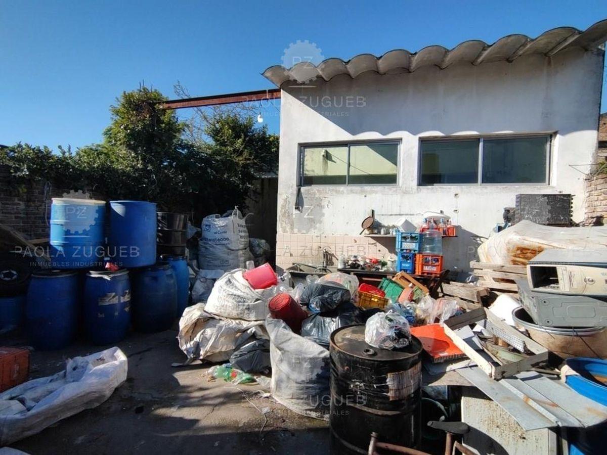 Foto de Galpon de 225 m² en alquiler en Villa Dominico, imagen 4
