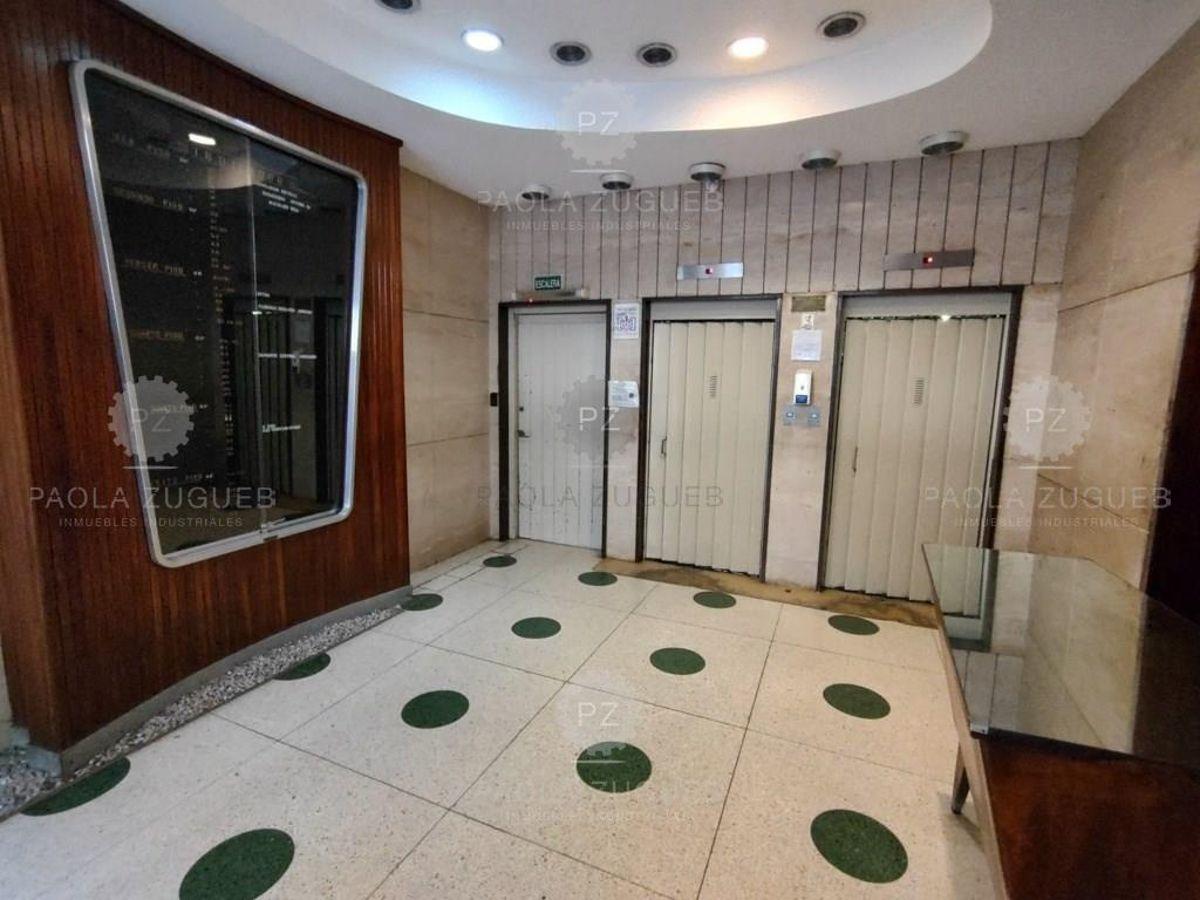 Foto de Oficina comercial de 20 m² en venta en Monserrat, imagen 1