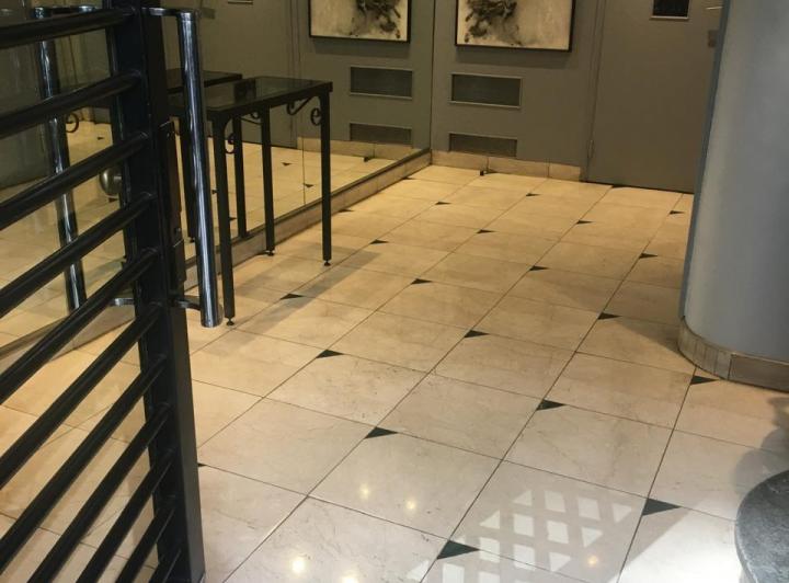 Foto de Oportunidad. Excelente Oficina de 2 ambientes en Venta. Muy luminosa., imagen 3