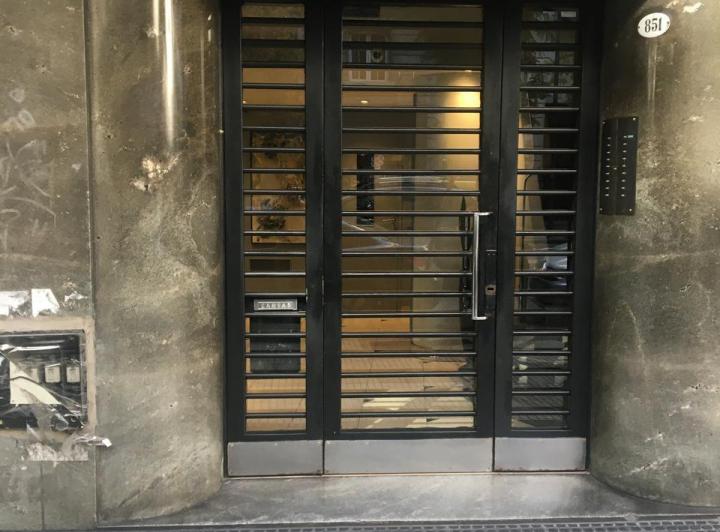 Oportunidad. Excelente Oficina de 2 ambientes en Venta. Muy luminosa.