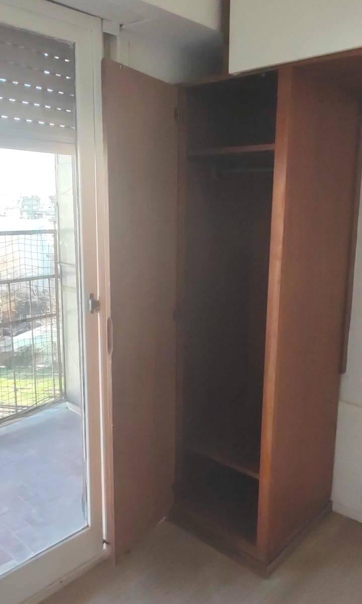 VENTA - Dpto. 2 Amb con Balcón al Contrafrente - MUY LUMINOSO